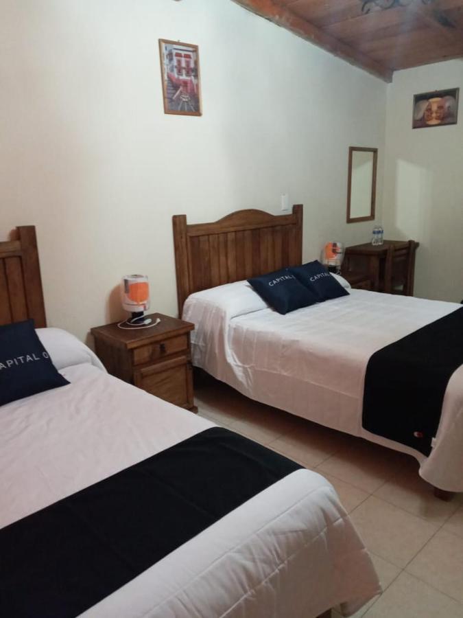 Casa Manning Y Salon La Troje Hotel Omitlan de Juarez Eksteriør billede