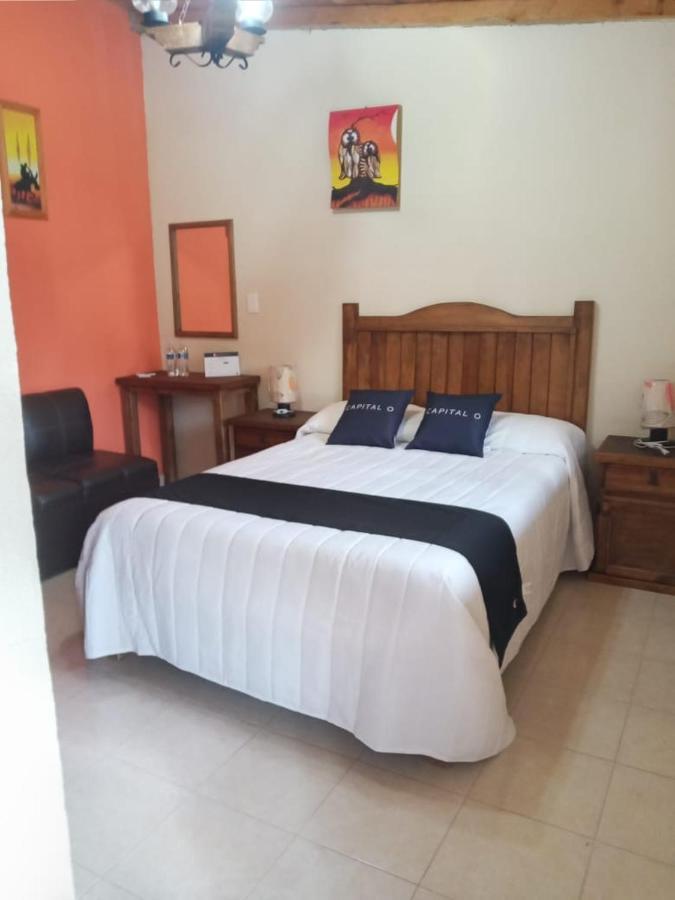 Casa Manning Y Salon La Troje Hotel Omitlan de Juarez Eksteriør billede